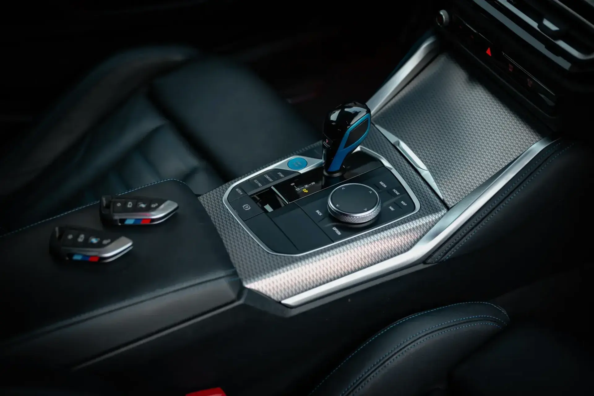 BMW i4 eDrive40 Pack Desportivo M 33