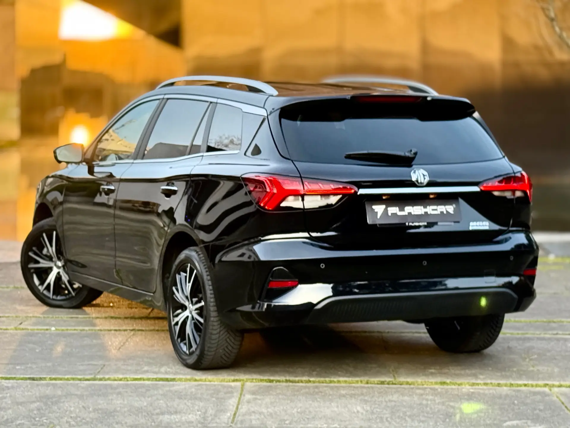 MG MG5 5 Standard Luxury 12