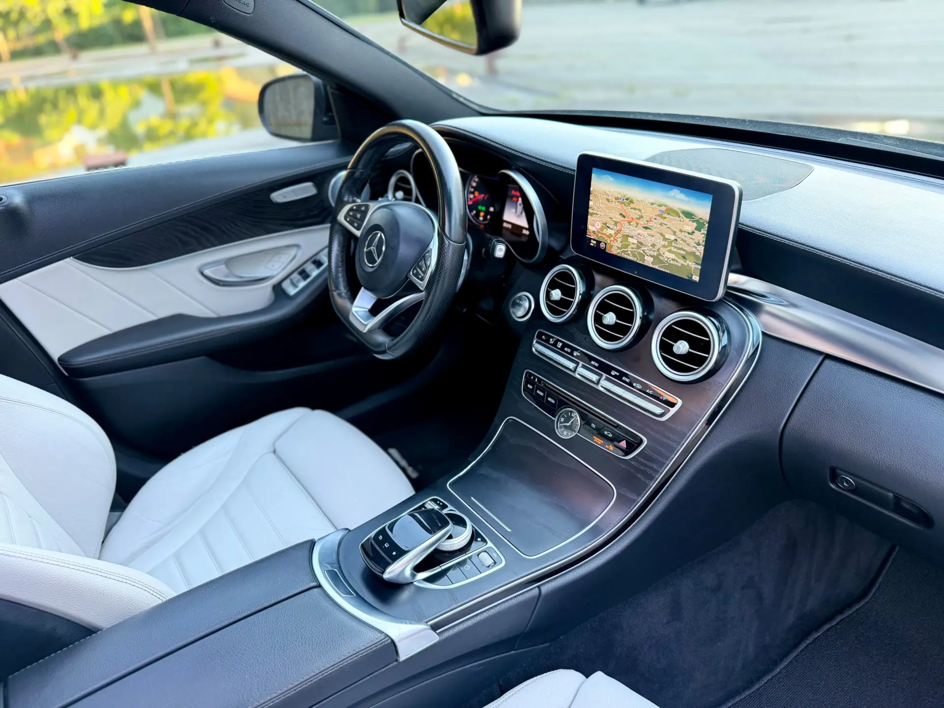 Mercedes-Benz C 250 d 4Matic Station 9G-TRONIC AMG Line 25