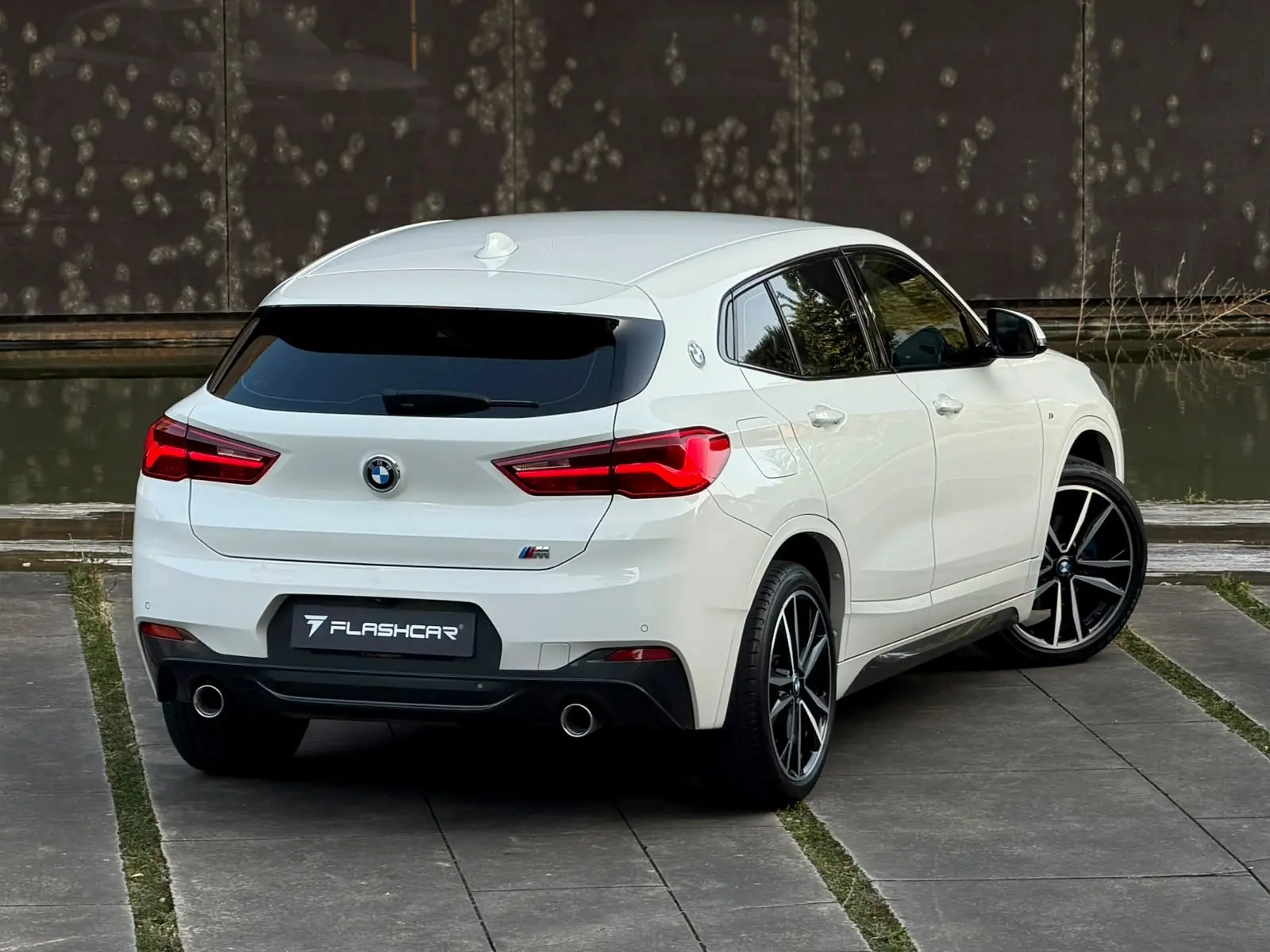 BMW X2 18 d sDrive Auto X Pack M 18