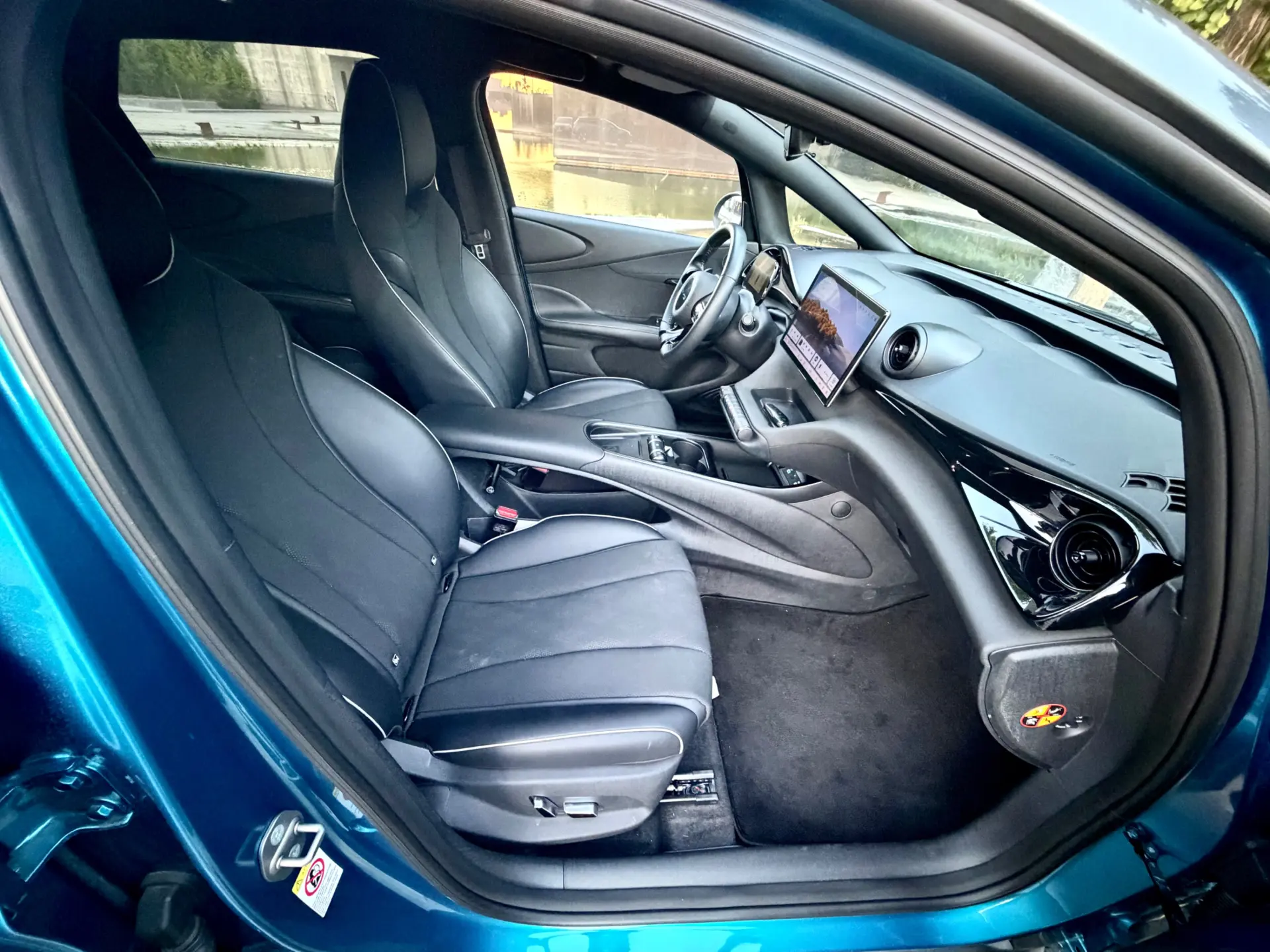 BYD Dolphin Design 5