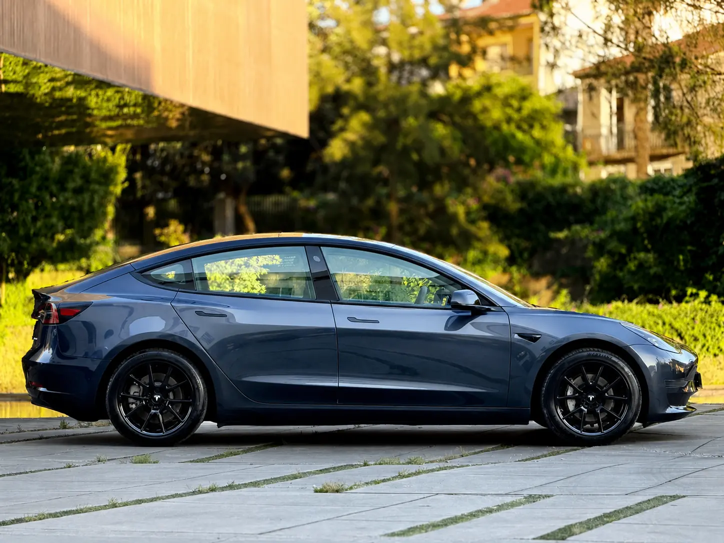 Tesla Model 3 Long Range AWD Dual Motor 16