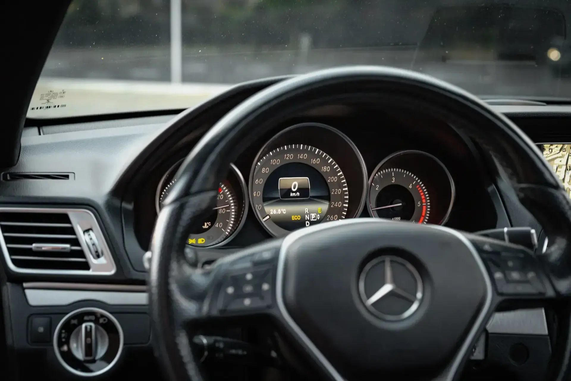 Mercedes-Benz E 220 25