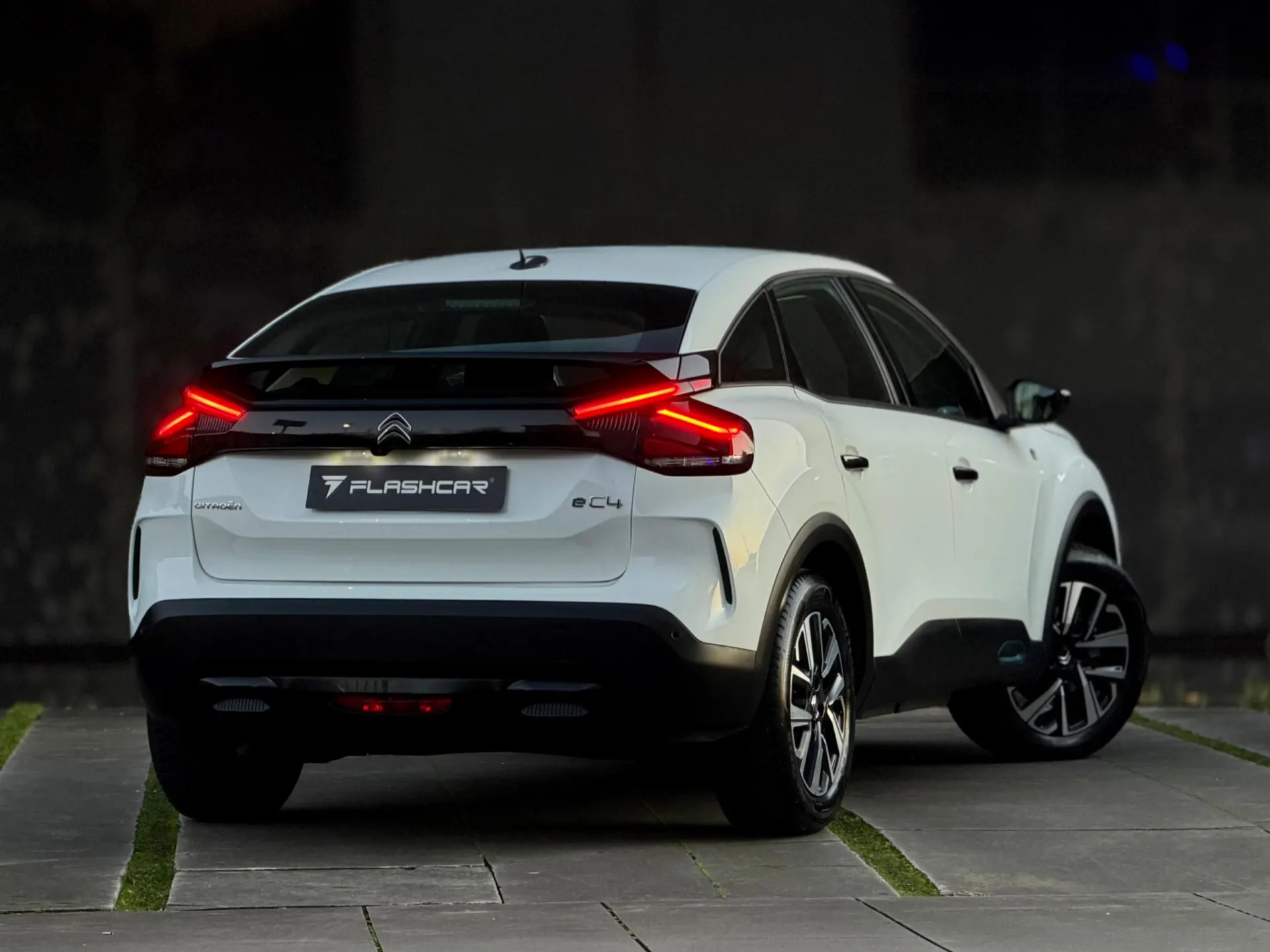 Citroën e-C4 50 kWh Feel Pack 16