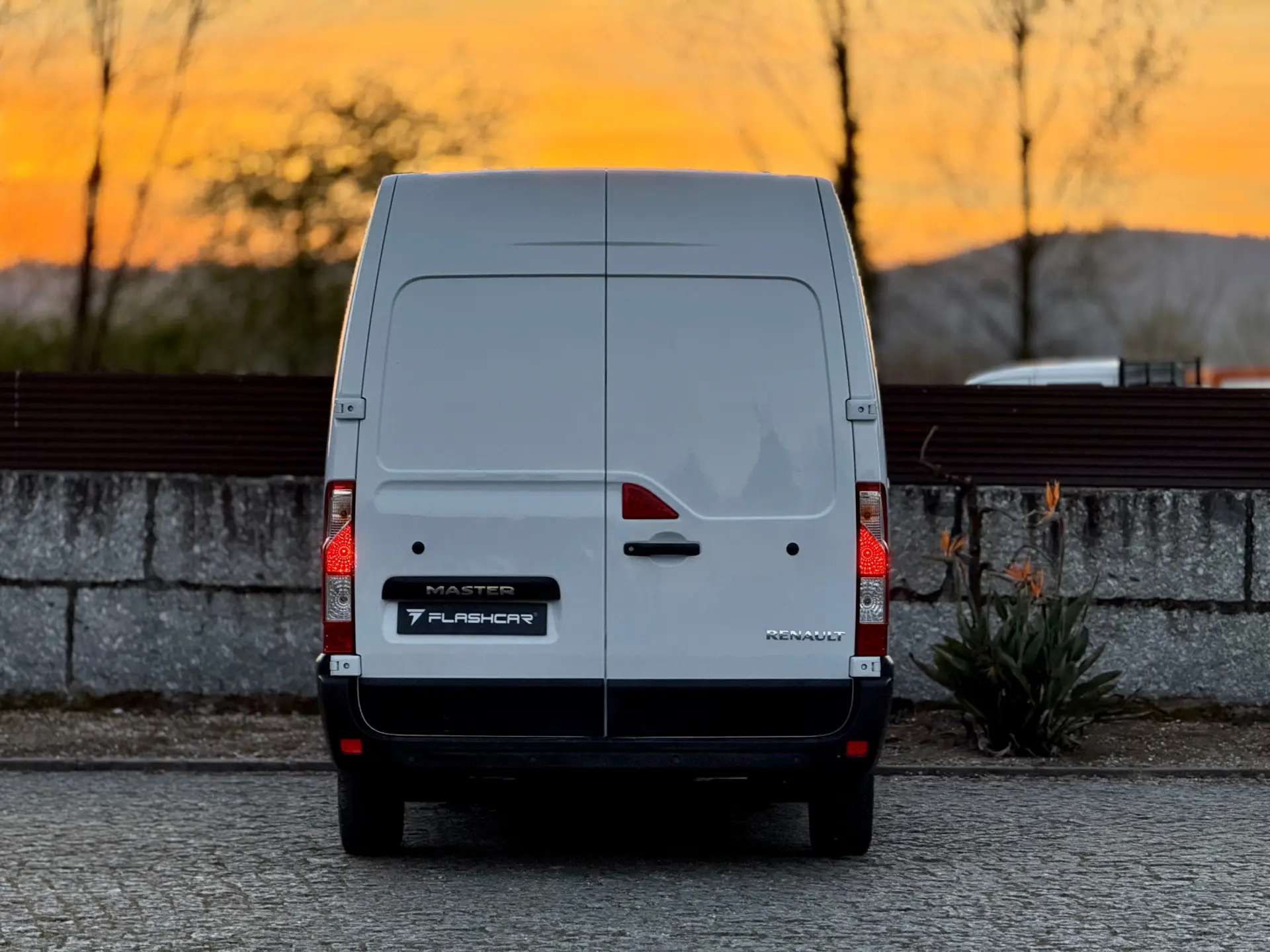 Renault Master E-Tech L2H2 3T5 Advance Autonomia Urbana 17
