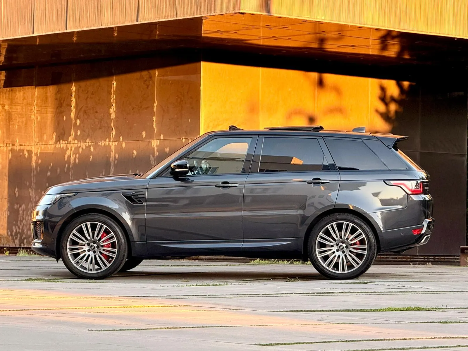 Land Rover Range Rover Sport 2.0 Si4 PHEV Autobiography Dynamic 39