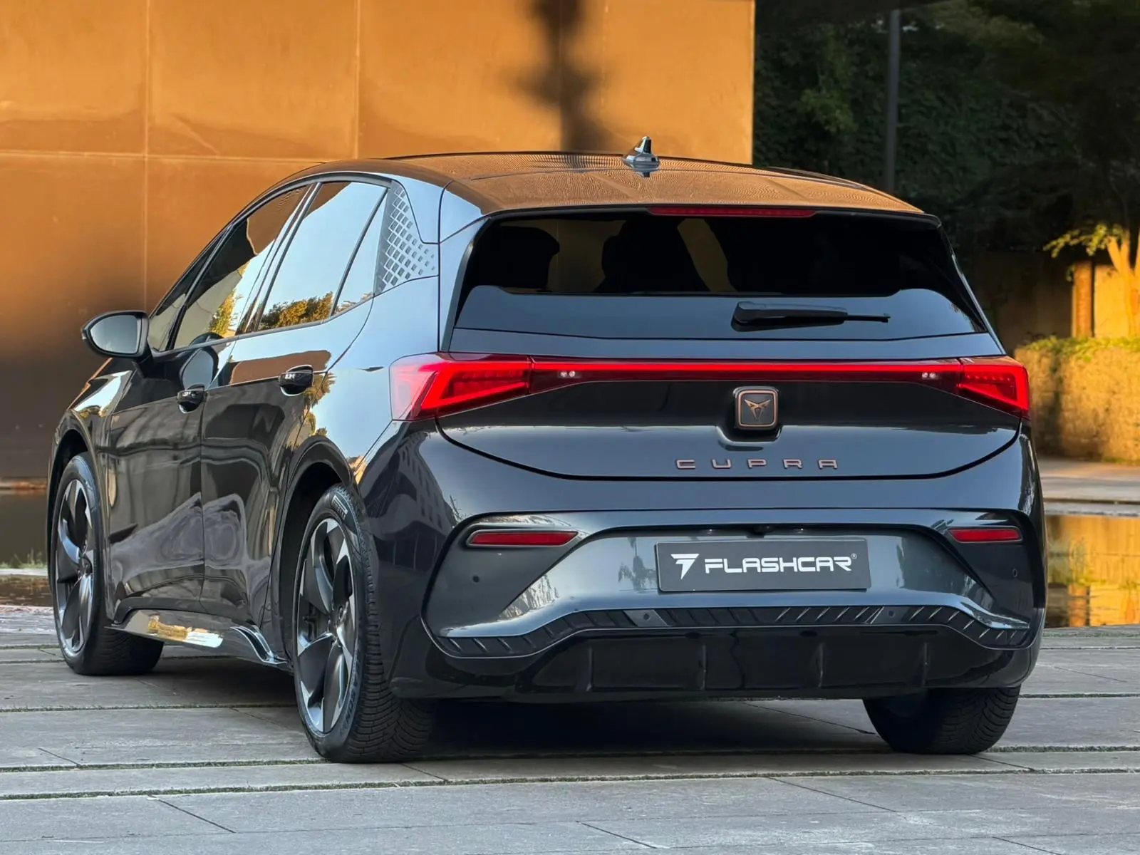 Cupra Born 77 kWh e-Boost Plus 53