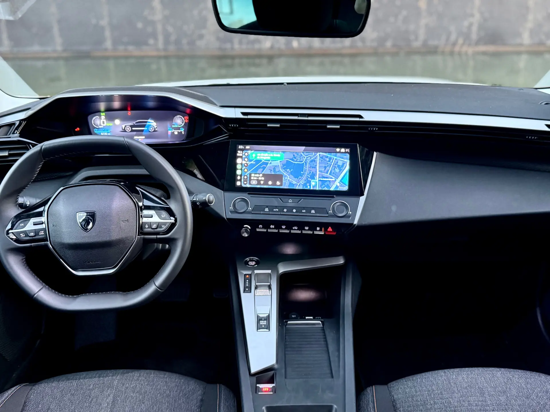 Peugeot e-308 54 kWh Style 17