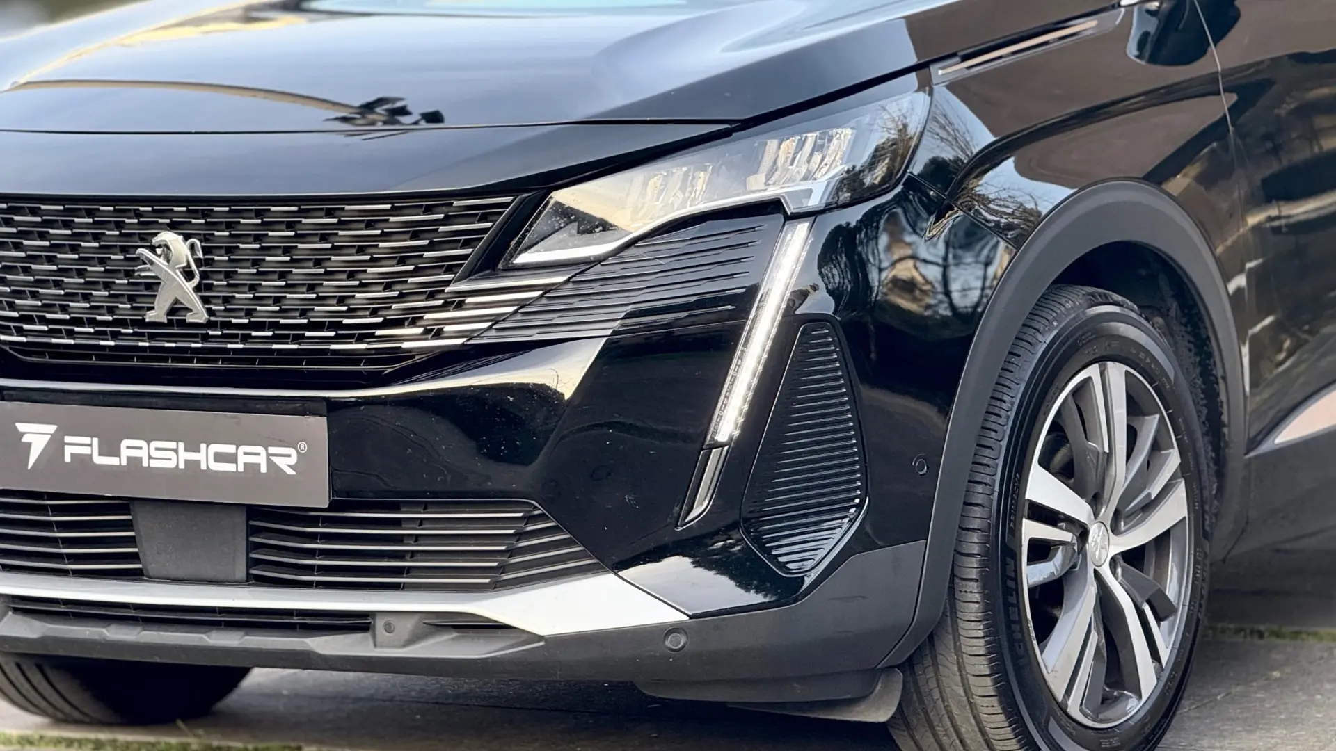 Peugeot 3008 PureTech 130 Stop & Start GPF EAT8 Allure 19