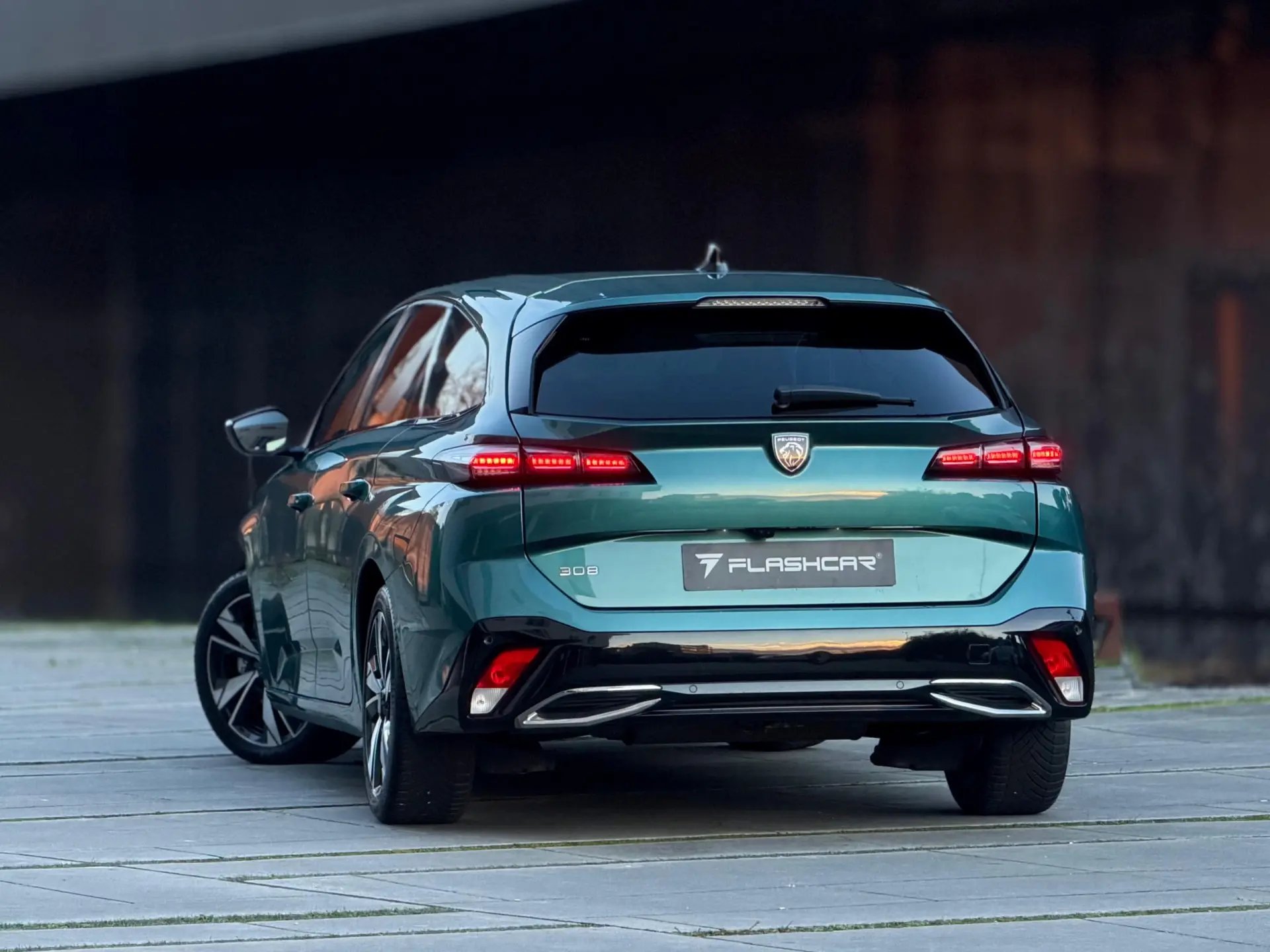 Peugeot 308 SW 1.2 PureTech Allure EAT6 35