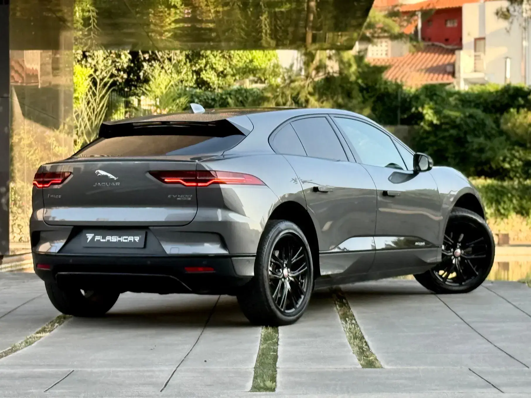 Jaguar I-Pace EV400 AWD S 2