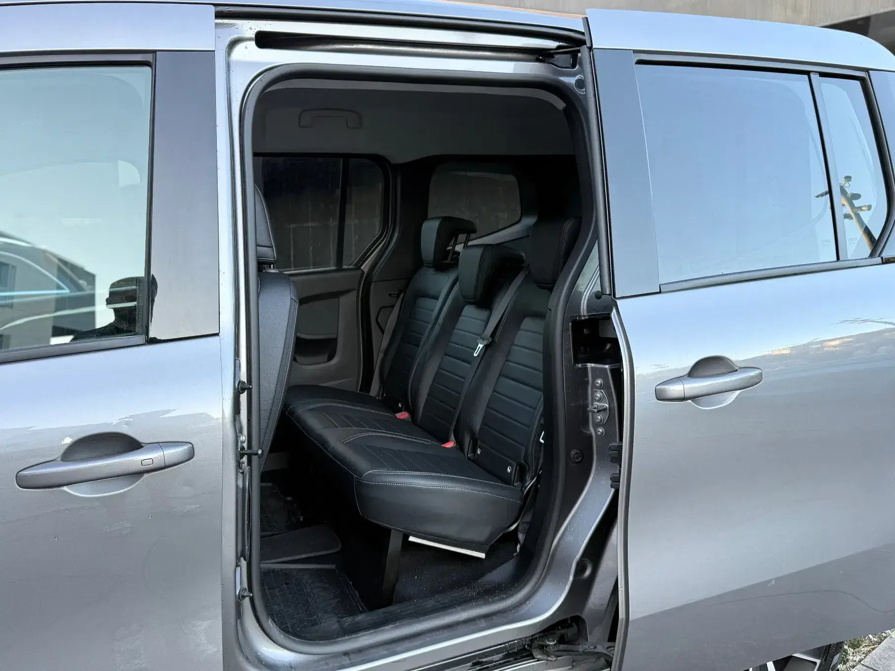 Mercedes-Benz T 180 Outro 22