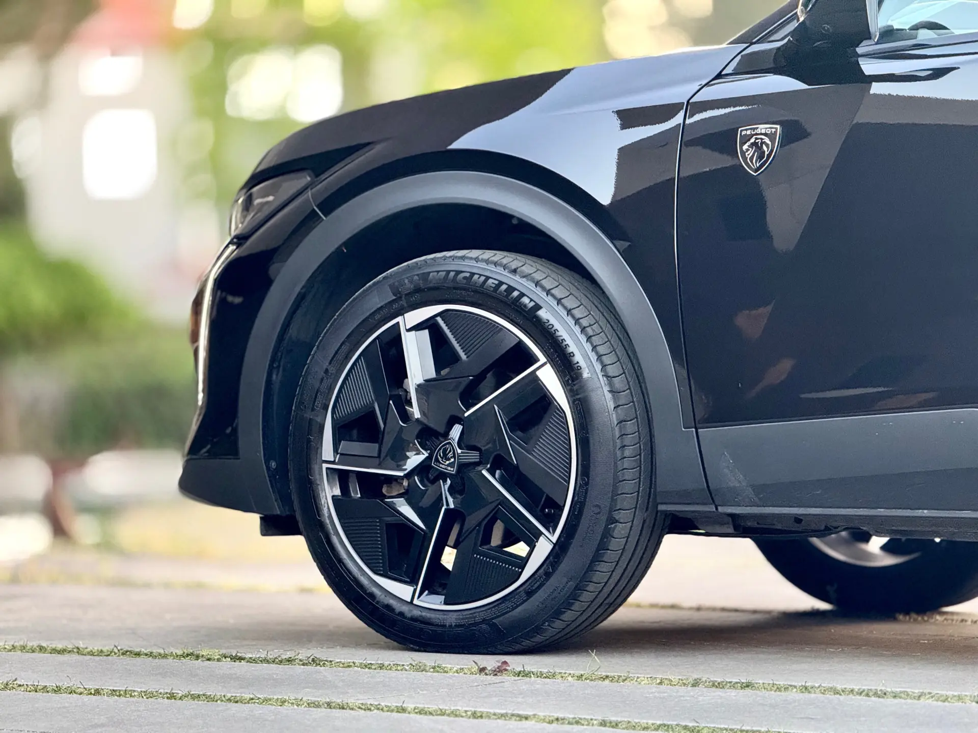 Peugeot 408 1.6 Hybrid GT e-EAT8 11