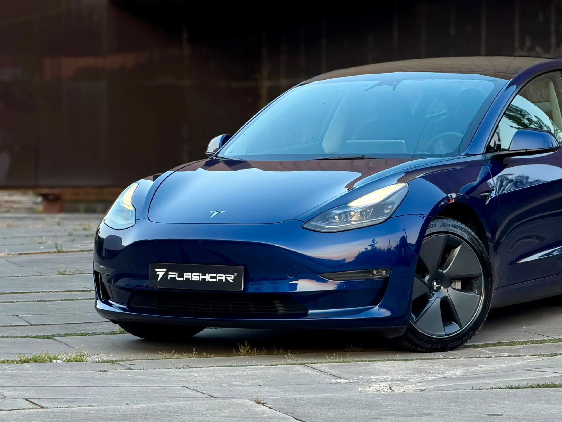 Tesla Model 3 Long Range AWD Dual Motor 42