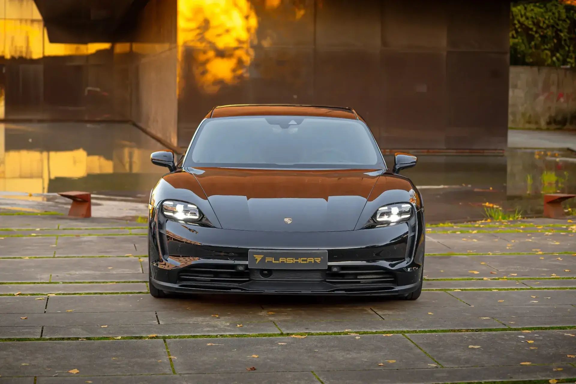 Porsche Taycan Cross Turismo 4 20