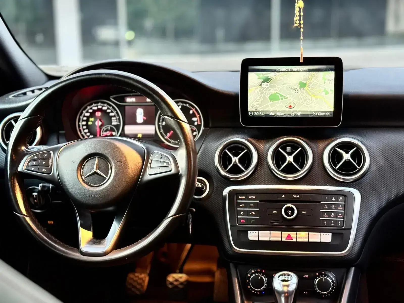 Mercedes-Benz A 180 19