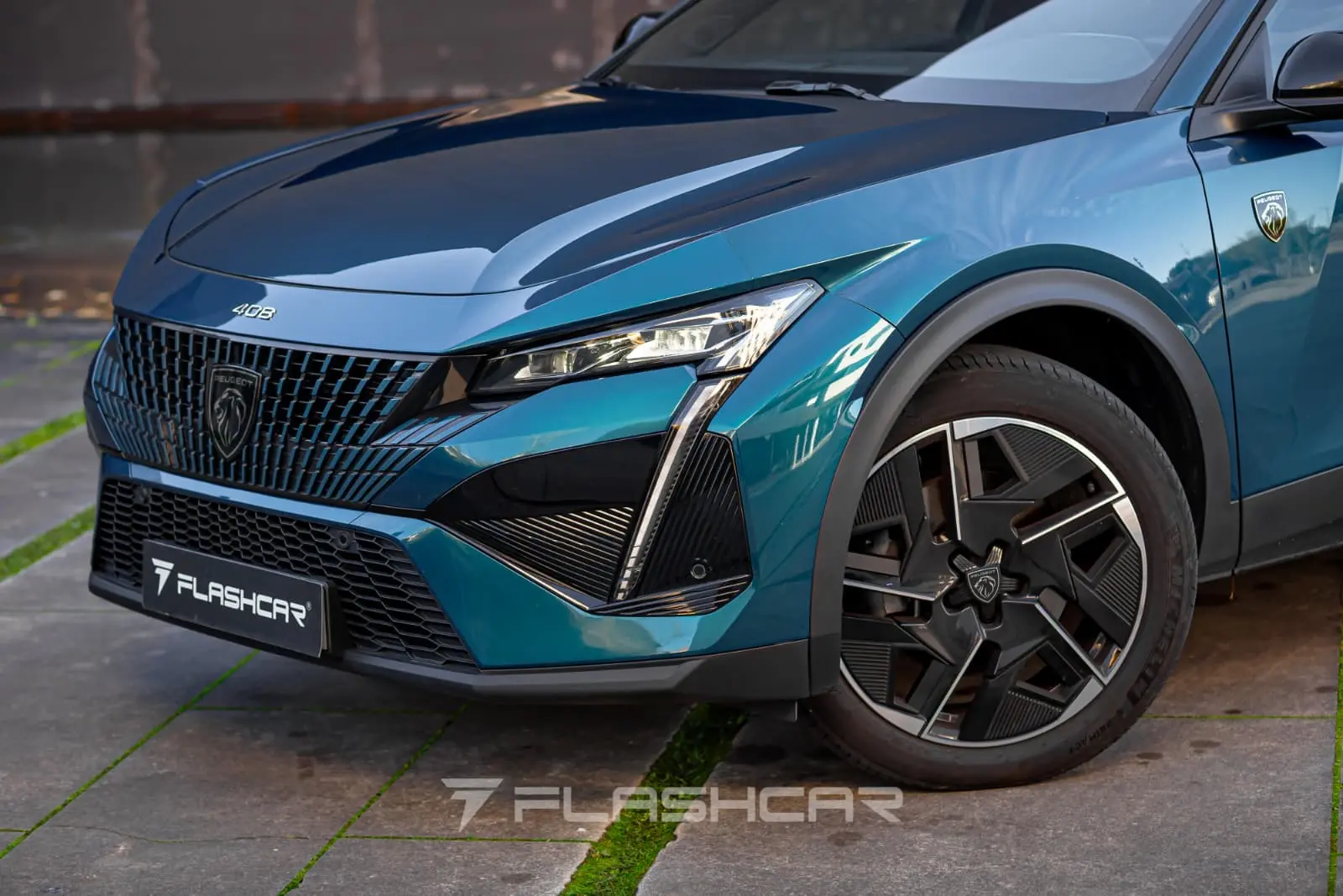 Peugeot 408 GT Pack 11