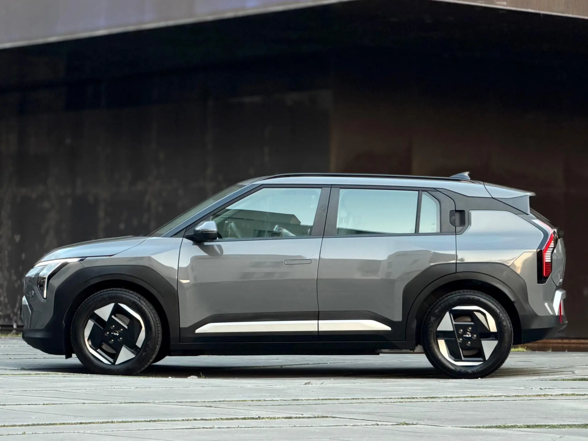 Kia EV3 81,4-kWh FWD Air 25