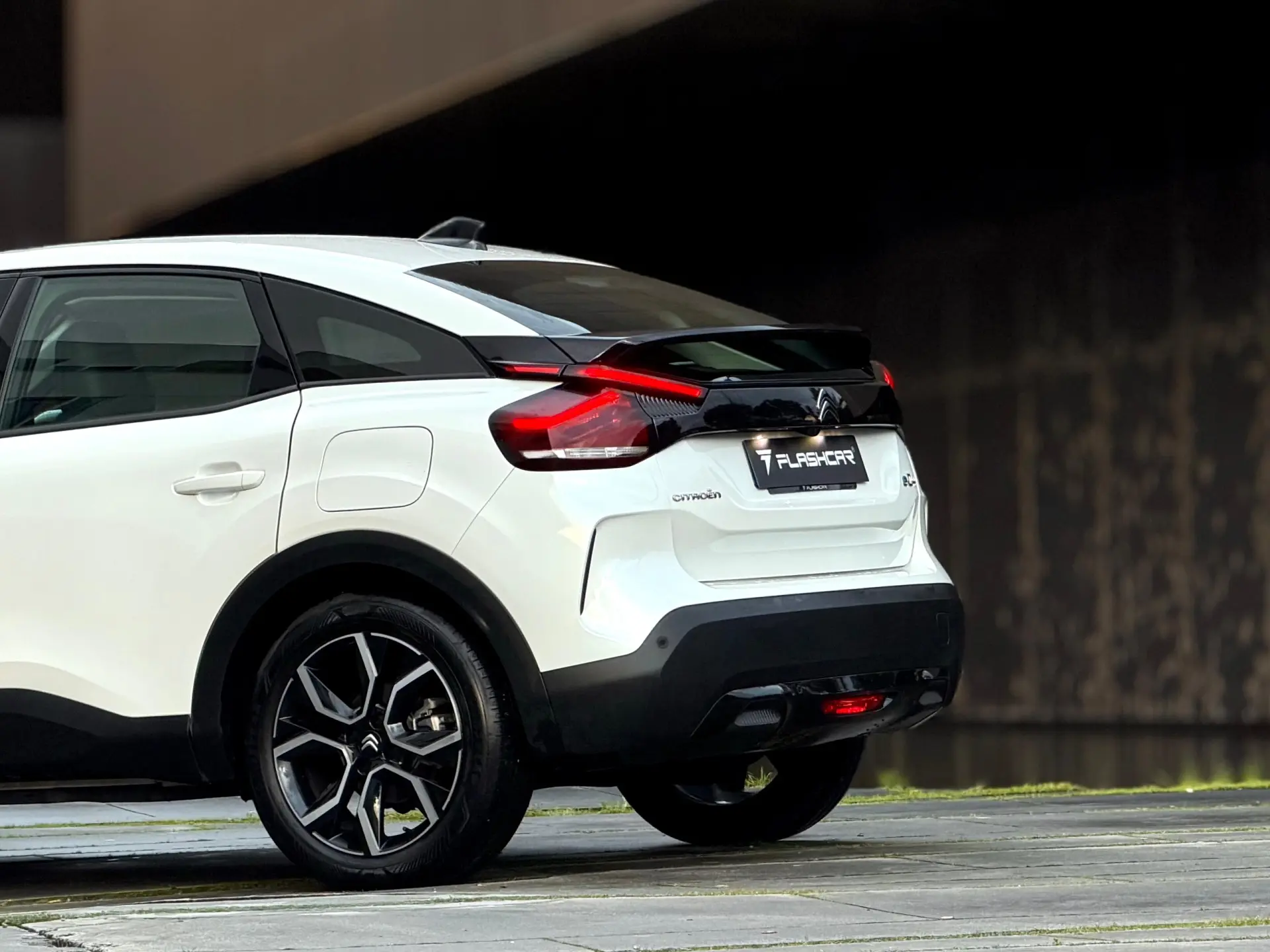 Citroën e-C4 C-Series 11