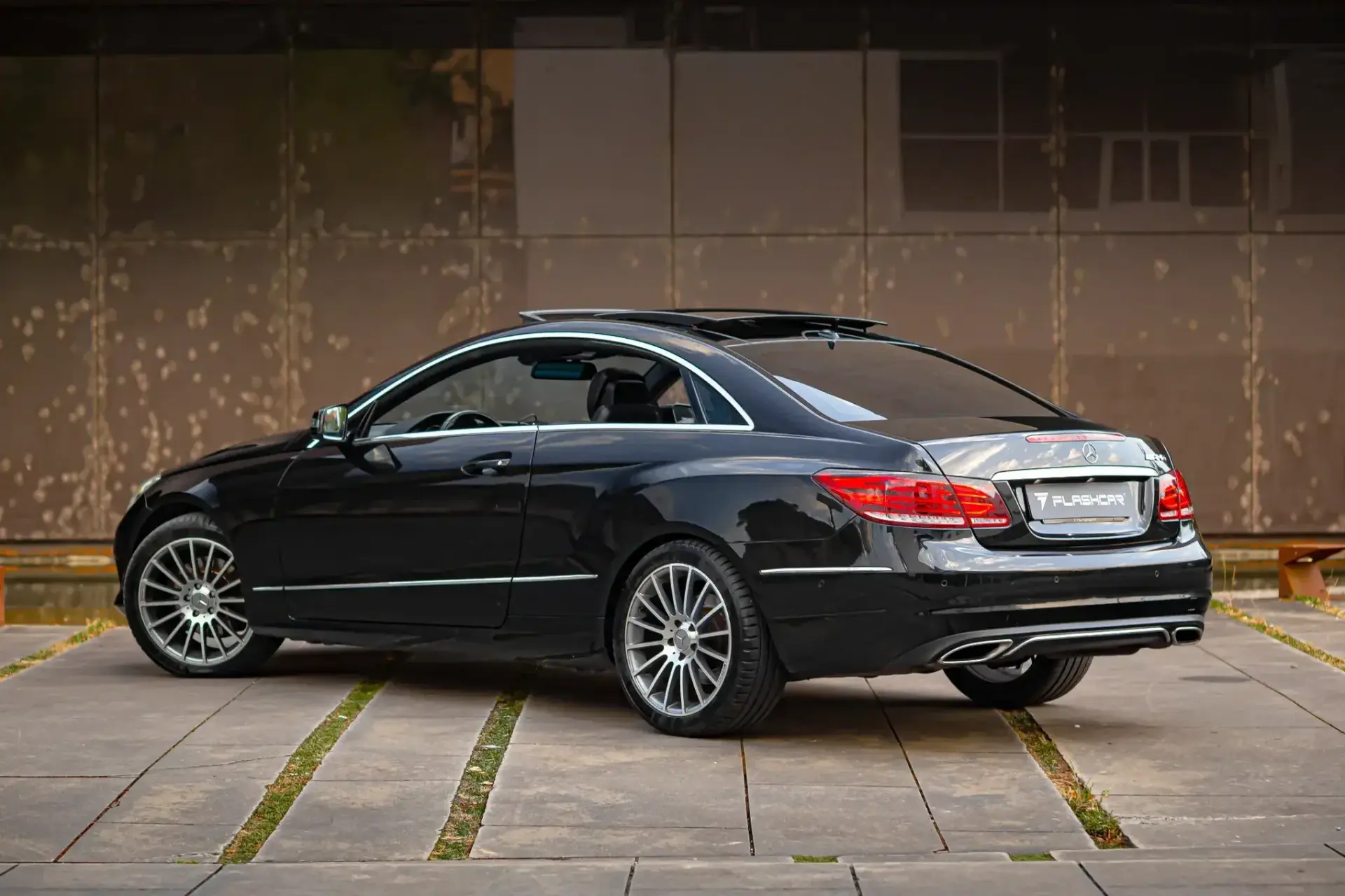 Mercedes-Benz E 220 3