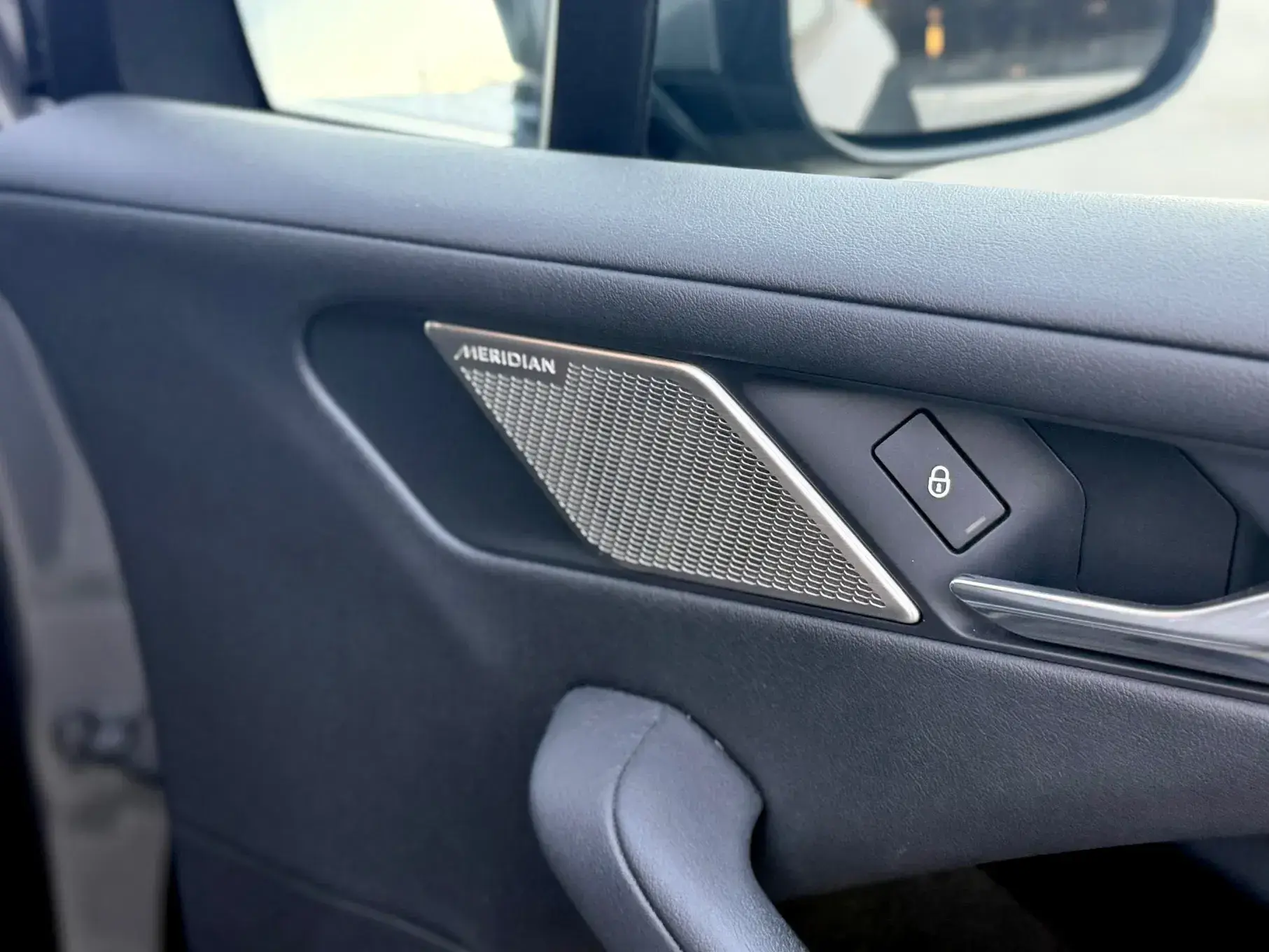 Jaguar I-Pace EV400 AWD S 3