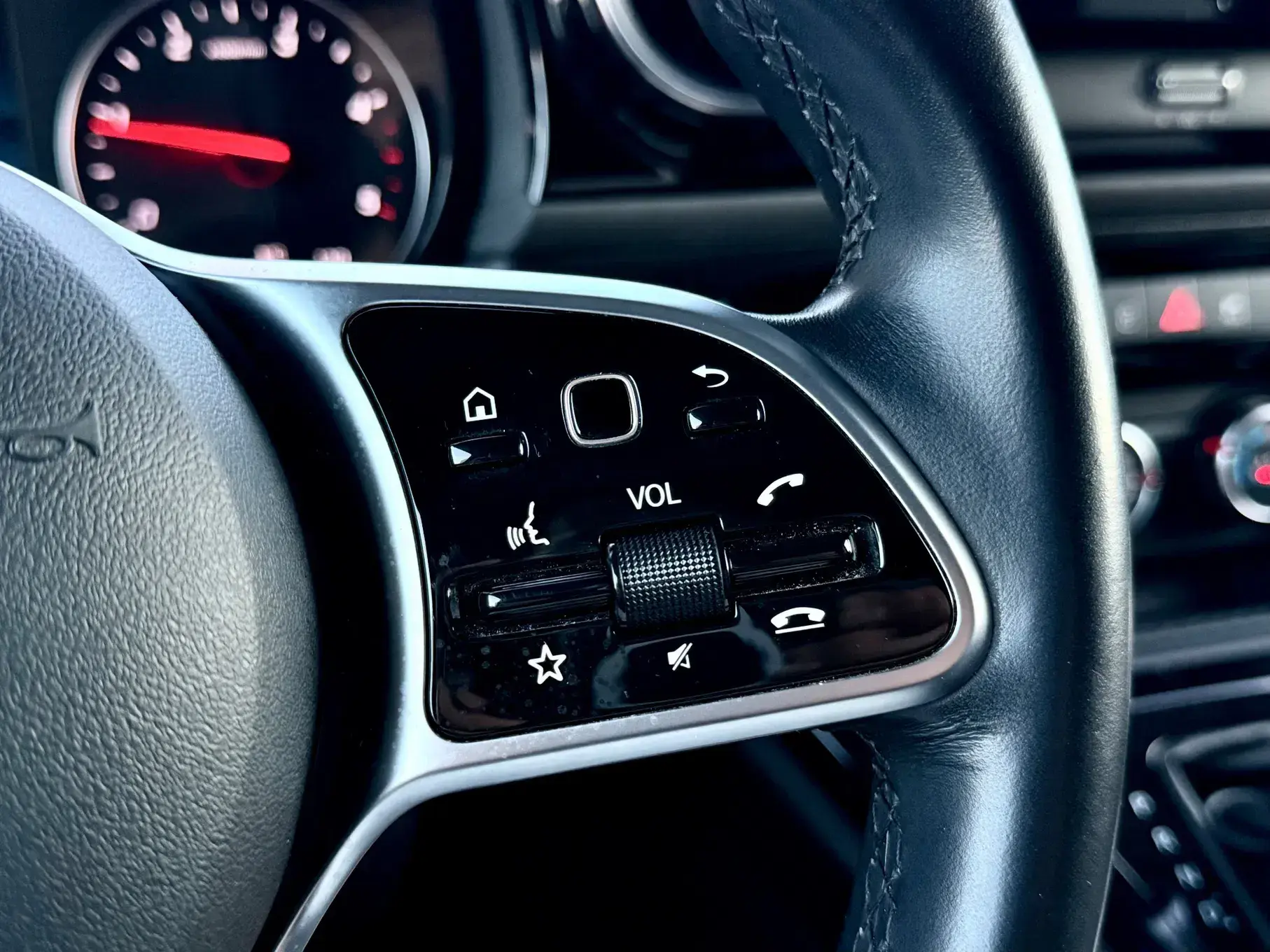 Mercedes-Benz T 180 Outro 20