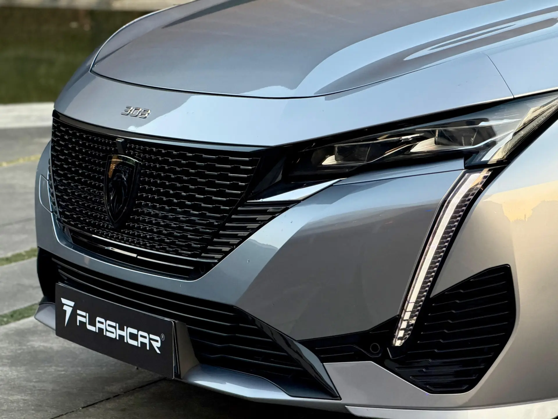 Peugeot 308 1.6 Hybrid GT Pack e-EAT8 34