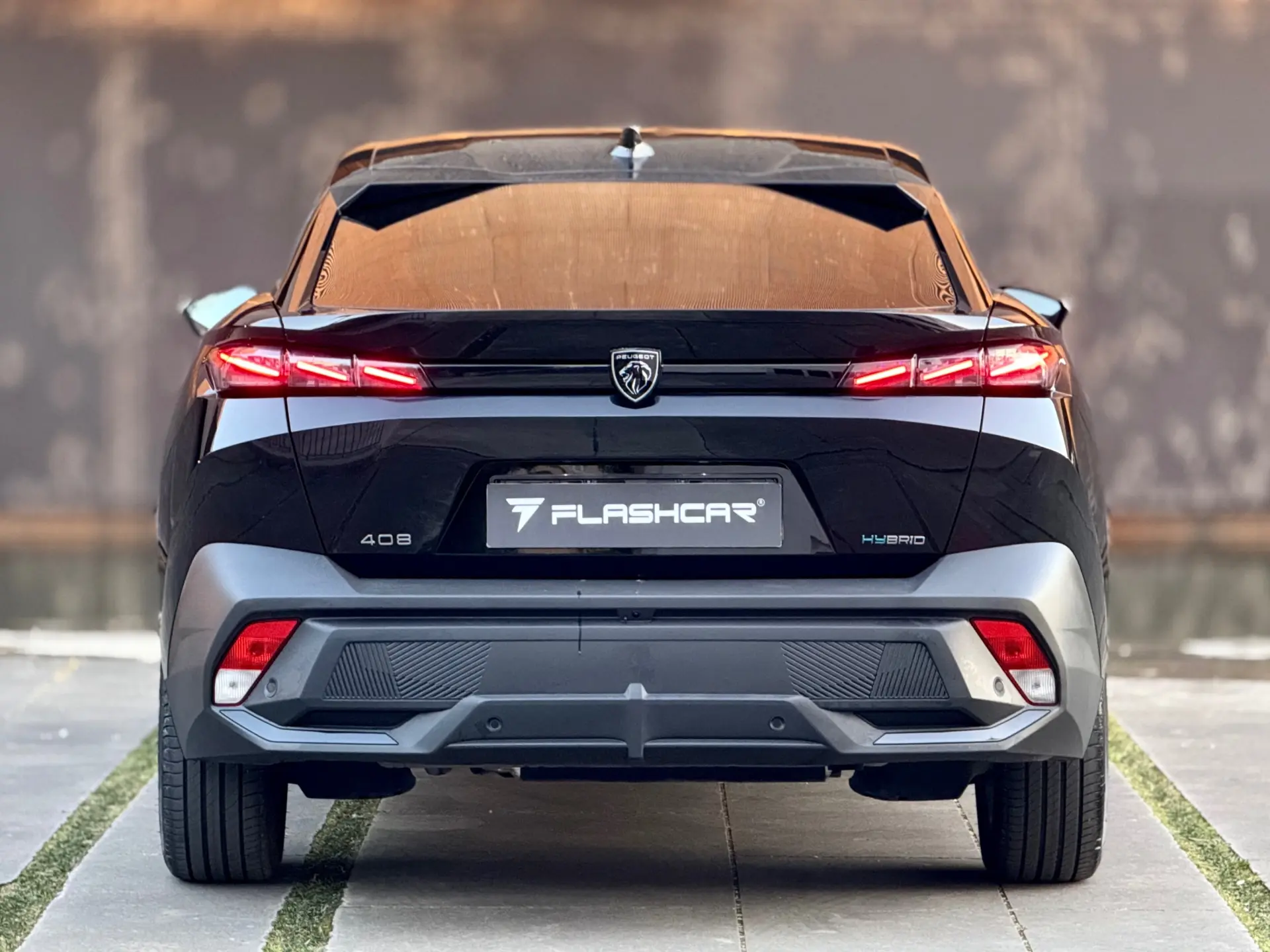 Peugeot 408 1.6 Hybrid GT e-EAT8 7