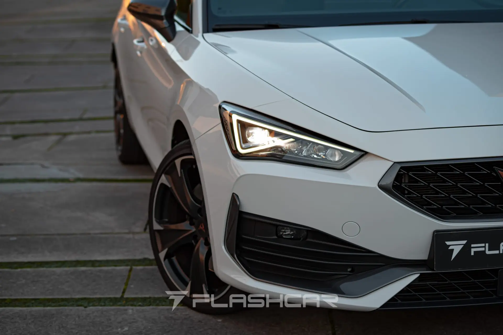 Cupra Leon ST 1.4 e-Hybrid VZ DSG 52