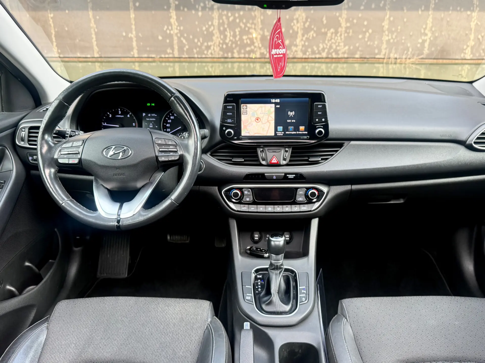 Hyundai i30 SW 1.6 CRDi Style+Navi 27