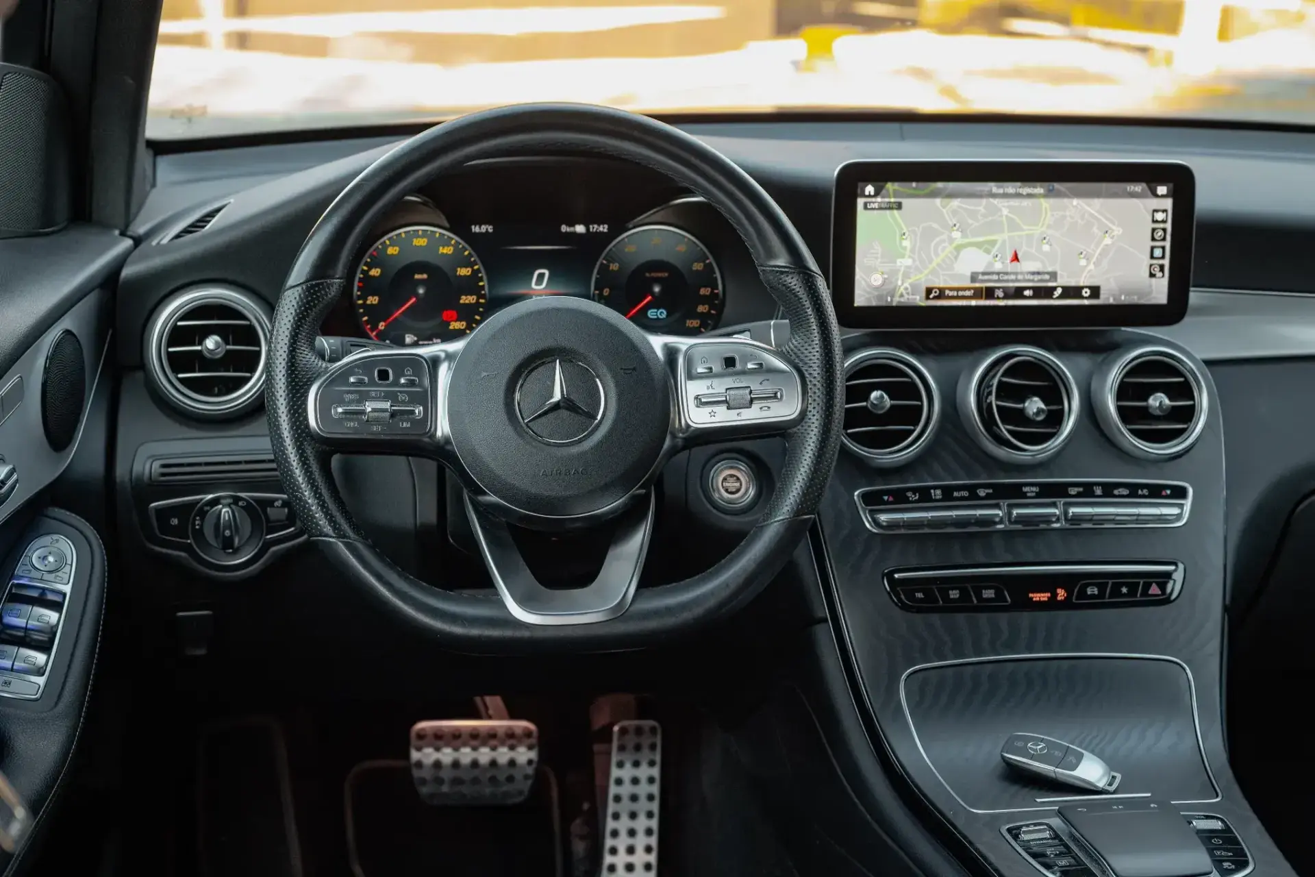 Mercedes-Benz GLC 300 de 4Matic 5