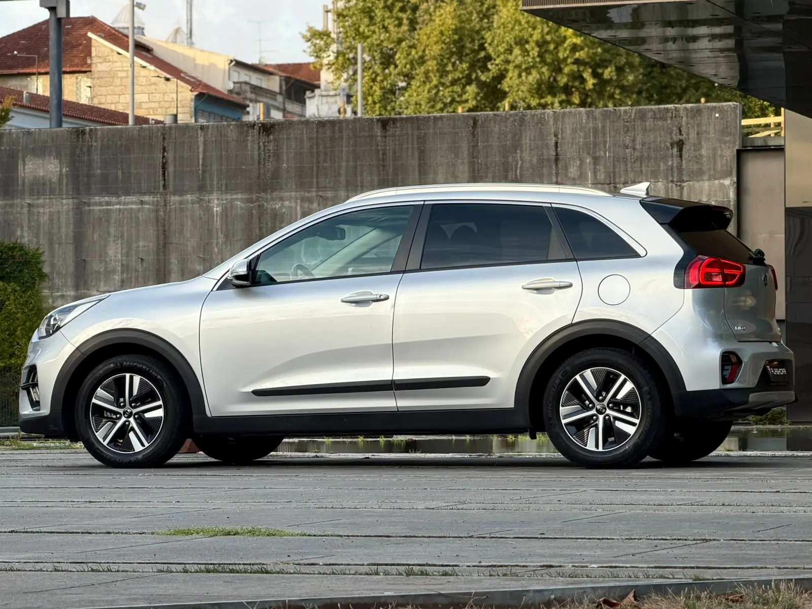 Kia Niro 1.6GDI HEV (Híbrido) TX 33