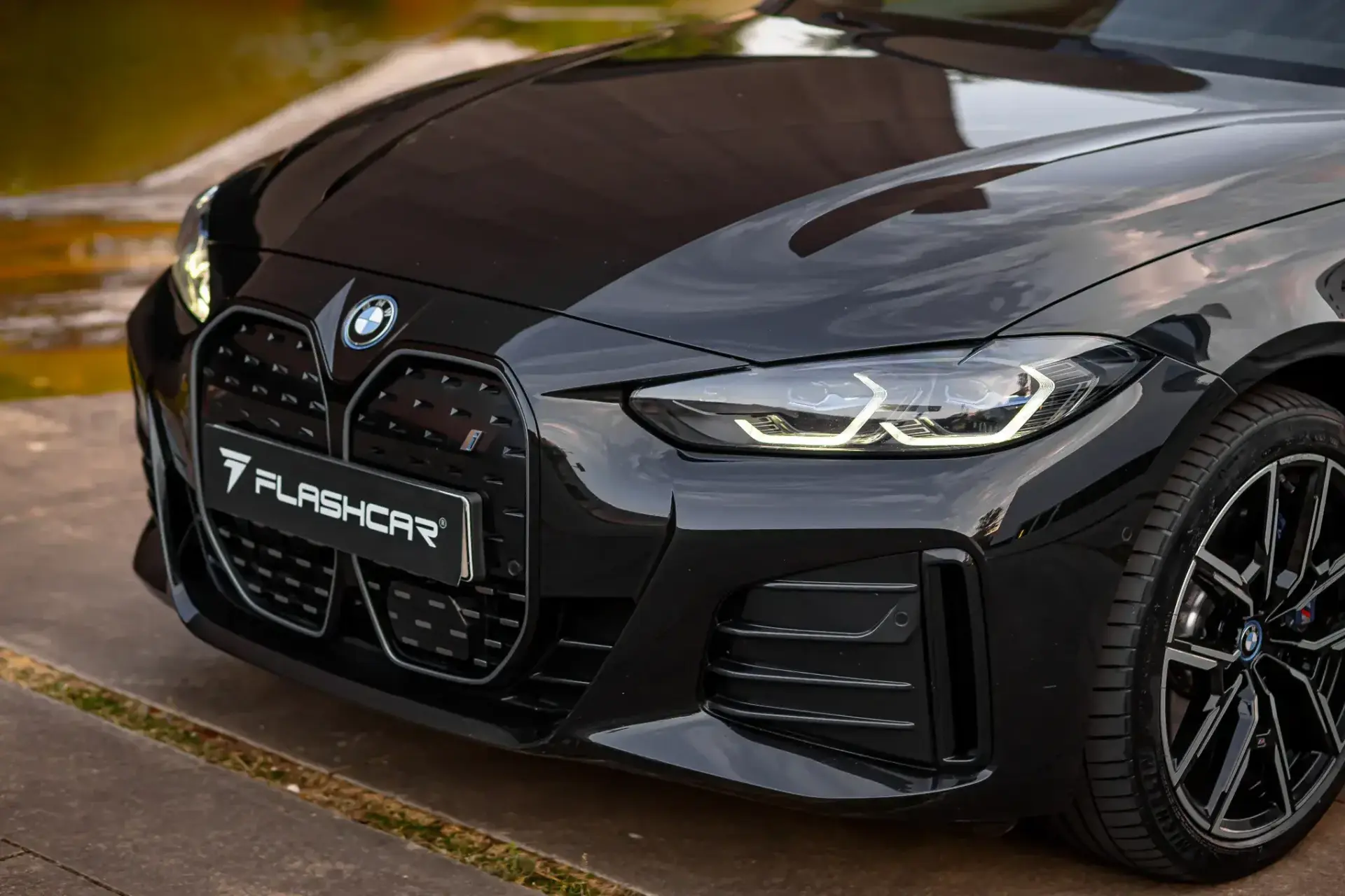 BMW i4 eDrive40 Pack Desportivo M 15