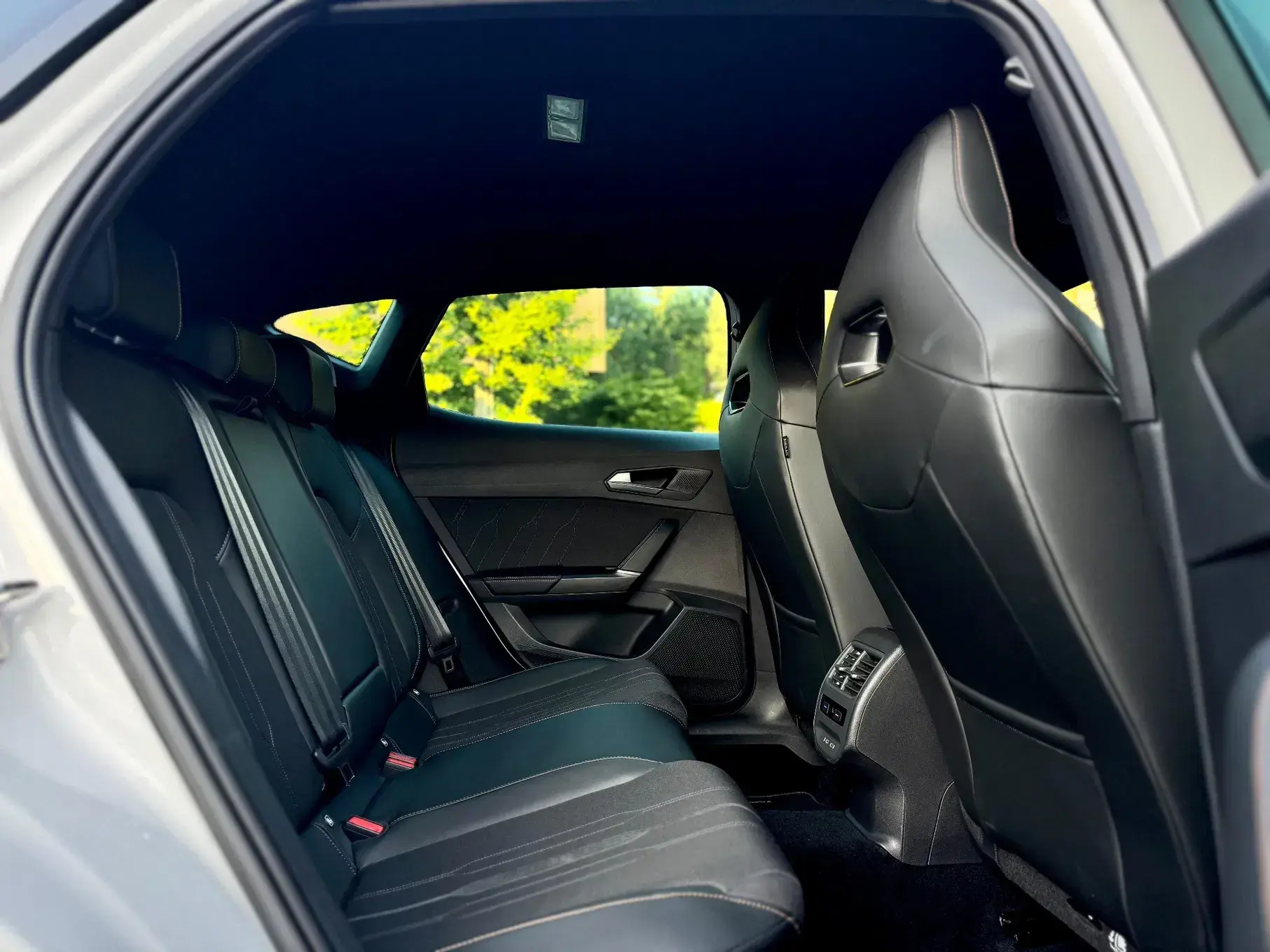 Cupra Formentor 10