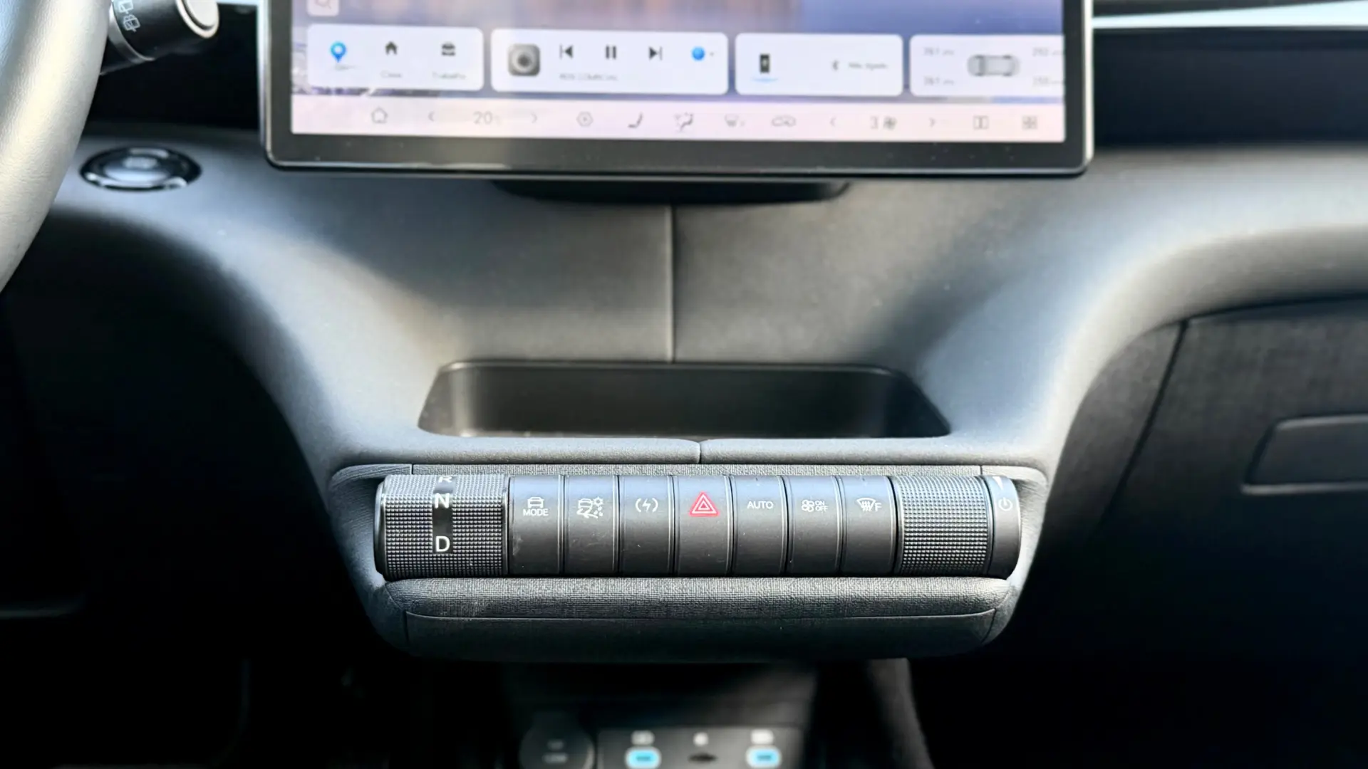 BYD Dolphin Design 30