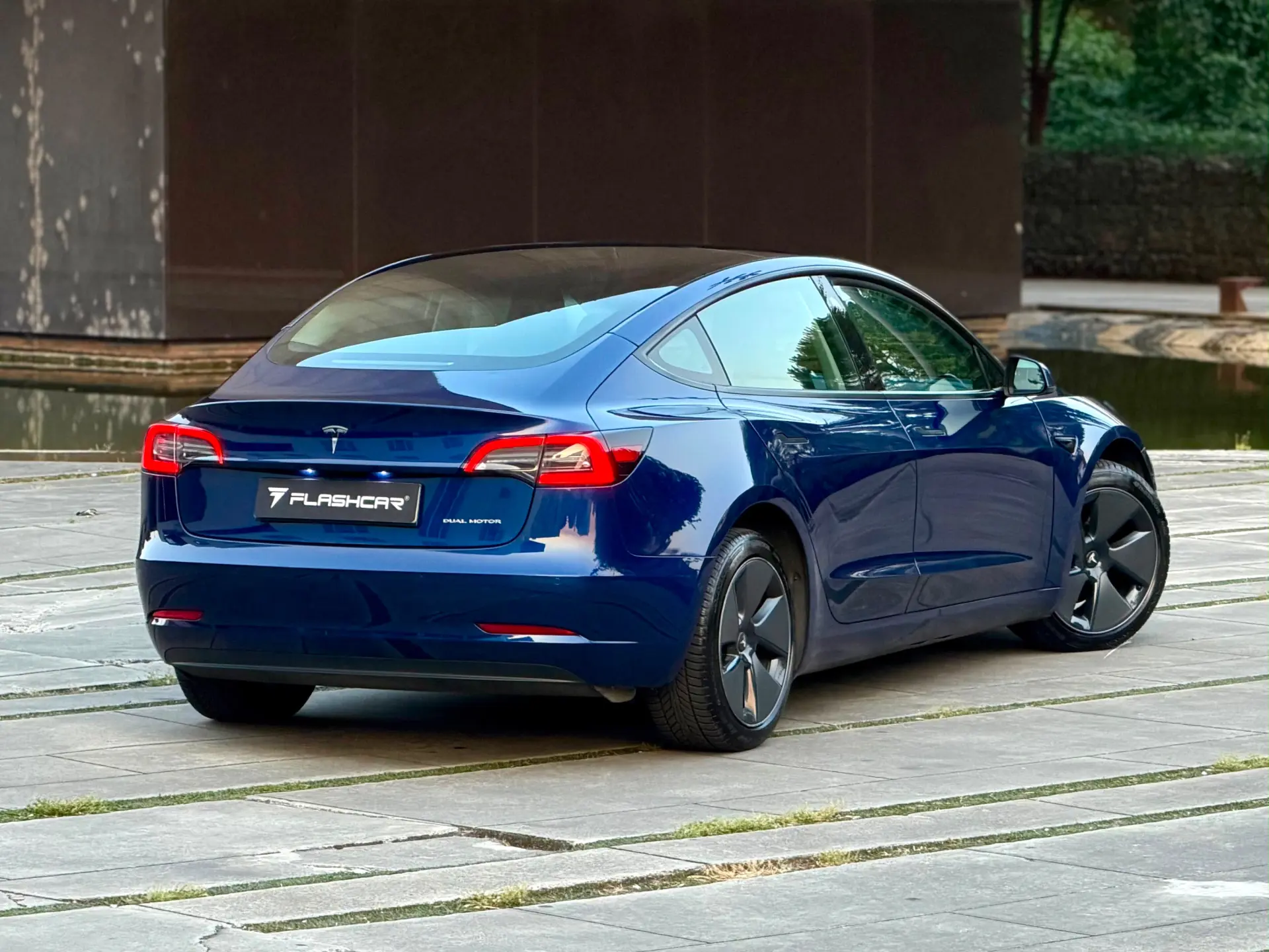 Tesla Model 3 Long Range AWD Dual Motor 11