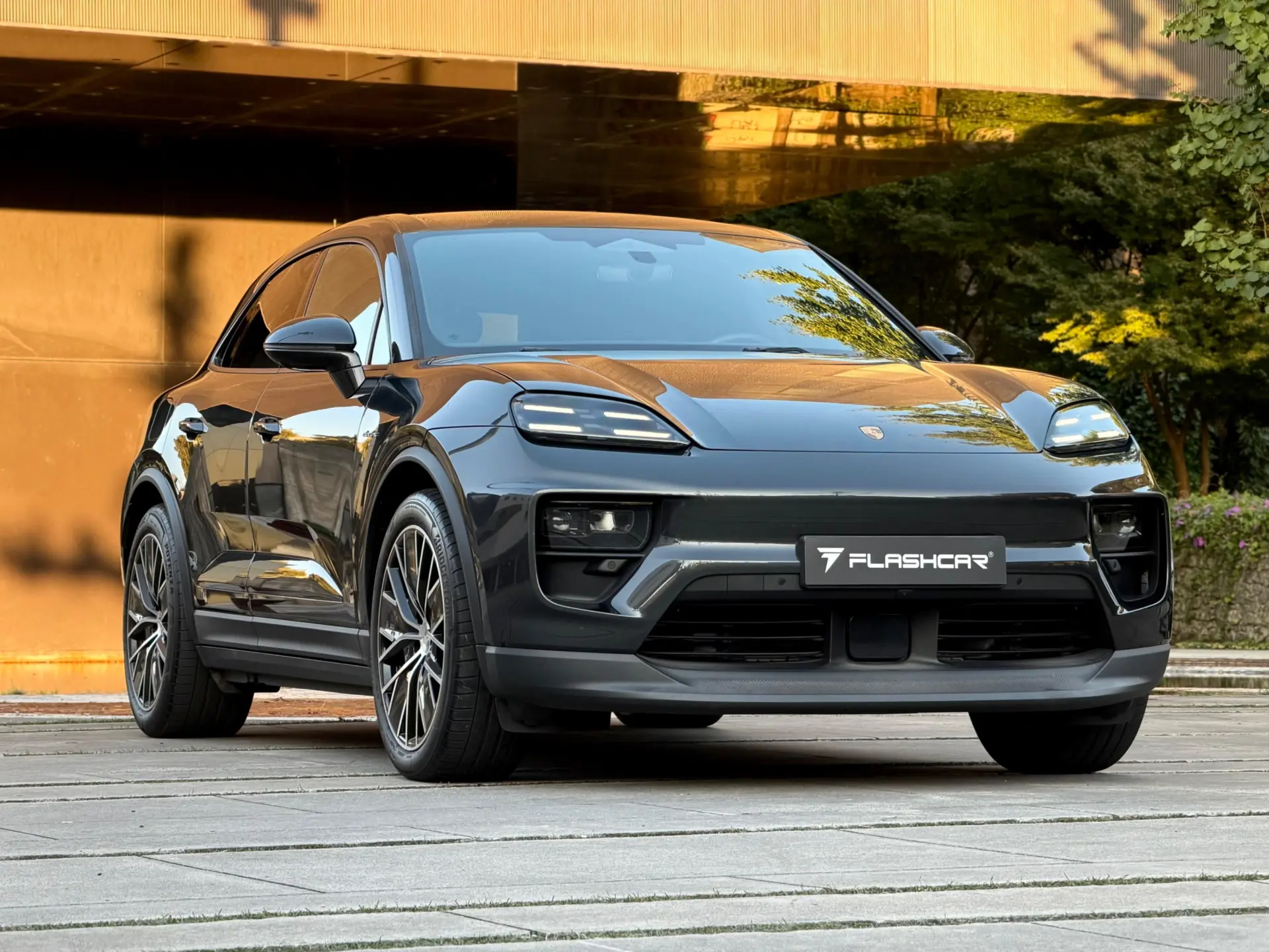 Porsche Macan Electric 40