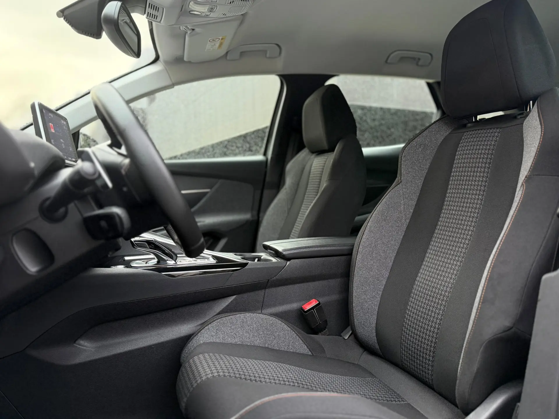 Peugeot 3008 1.2 PureTech Allure Pack EAT8 24