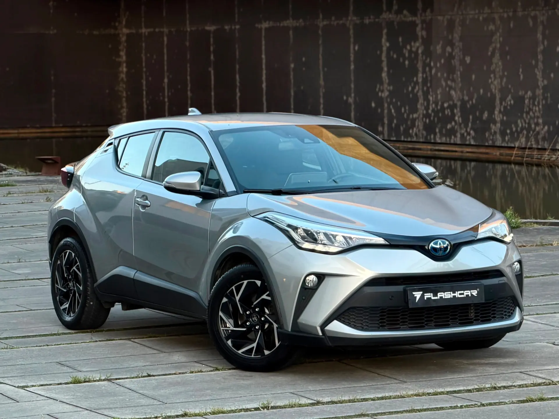 Toyota C-HR 1.8 Hybrid Exclusive 6