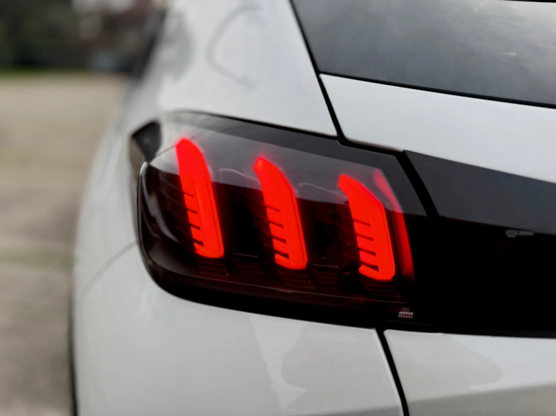 Peugeot 208 1.5 BlueHDi GT Pack 17