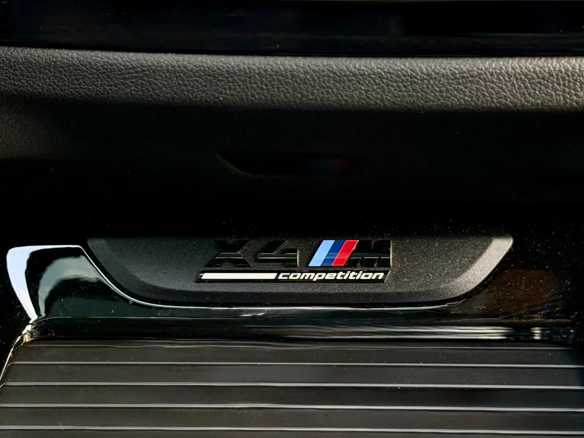 BMW X4 M Competition 42