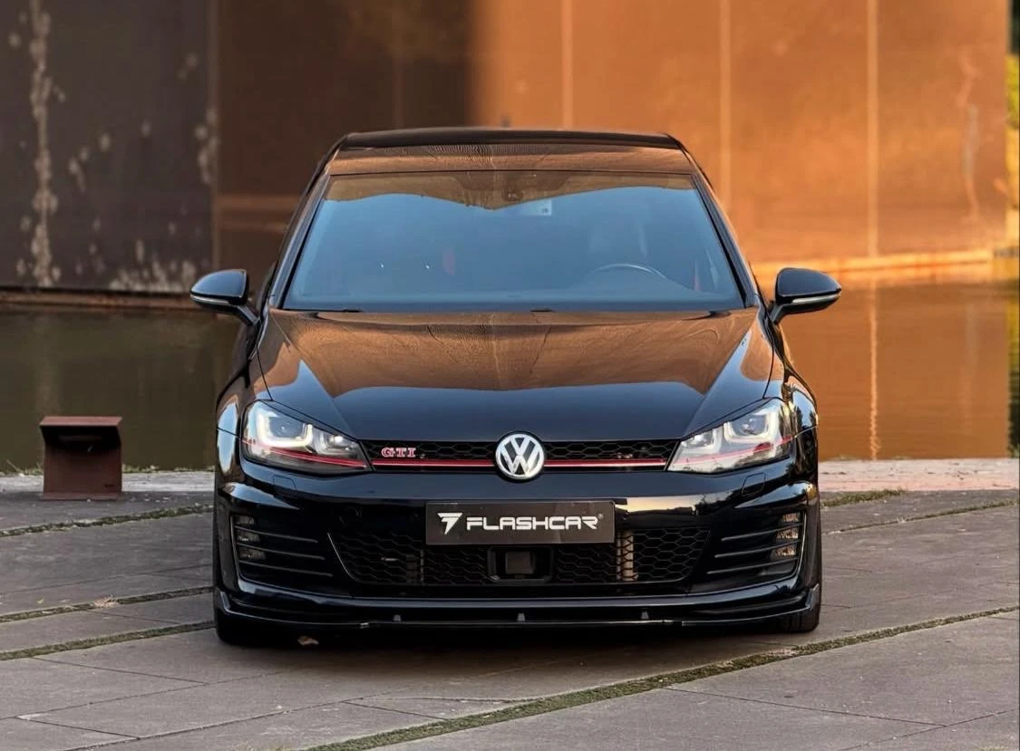 Volkswagen Golf GTI performance 14