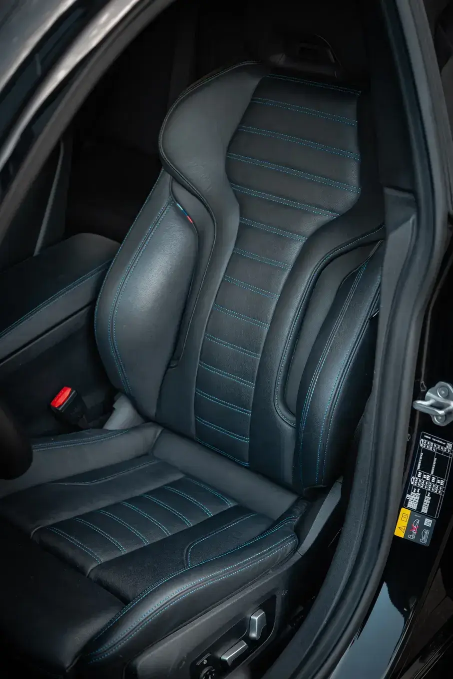BMW i4 eDrive40 Pack Desportivo M 11