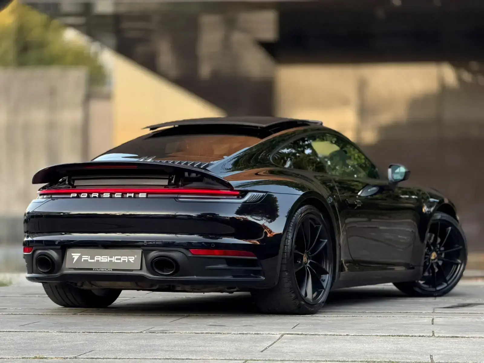 Porsche 911 (992) Carrera 4 PDK 37