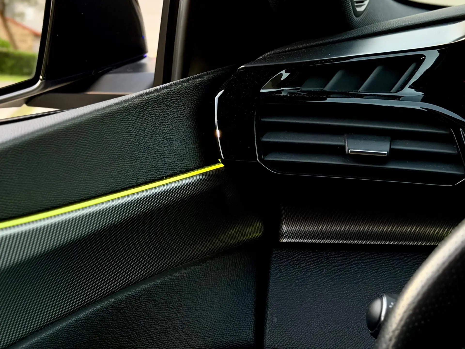 Peugeot 308 1.6 Hybrid GT Pack e-EAT8 19