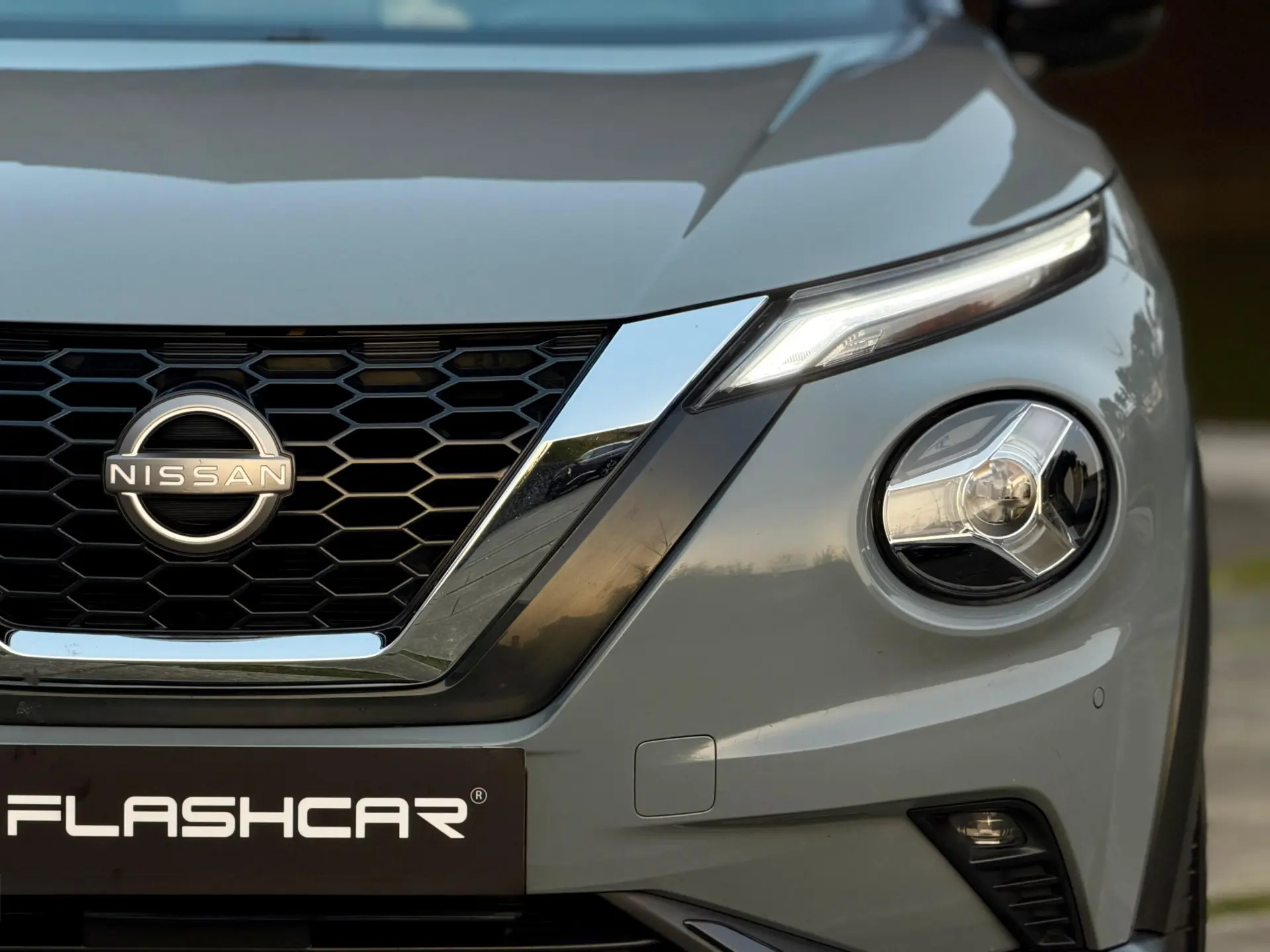 Nissan Juke 1.0 DIG-T N-Design Black 4