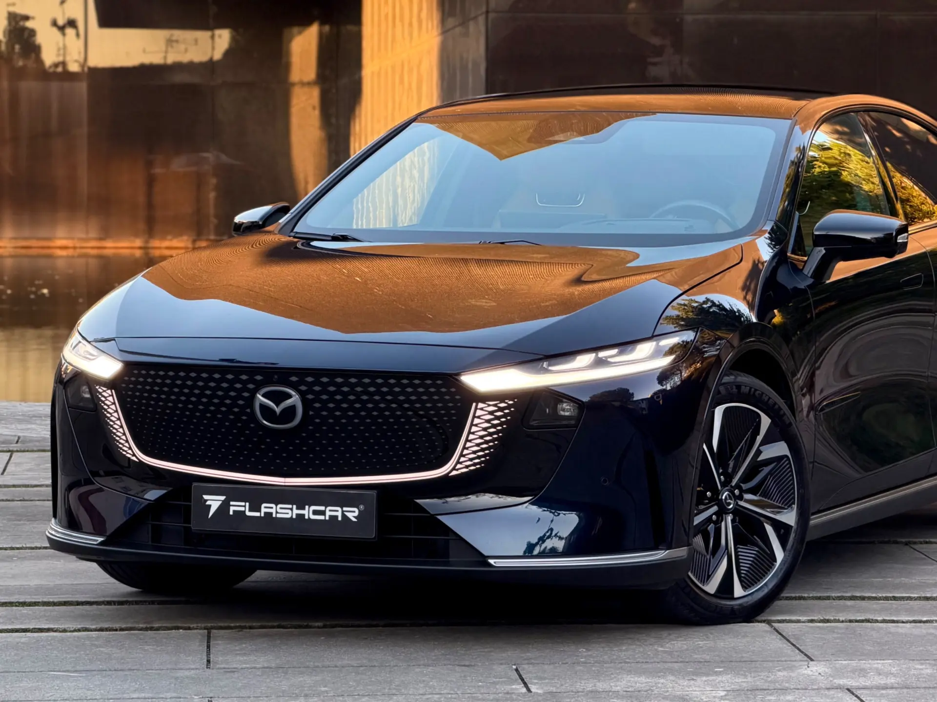 Mazda 6e 68.8 kWh Takumi Plus 52