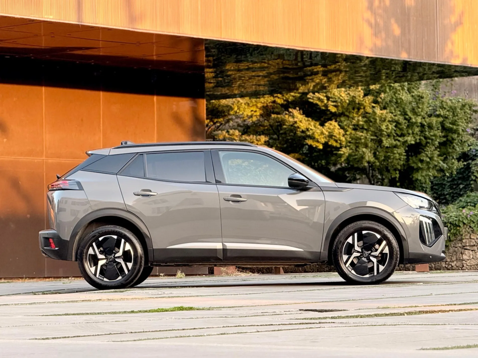 Peugeot 2008 1.2 PureTech Allure Pack 30
