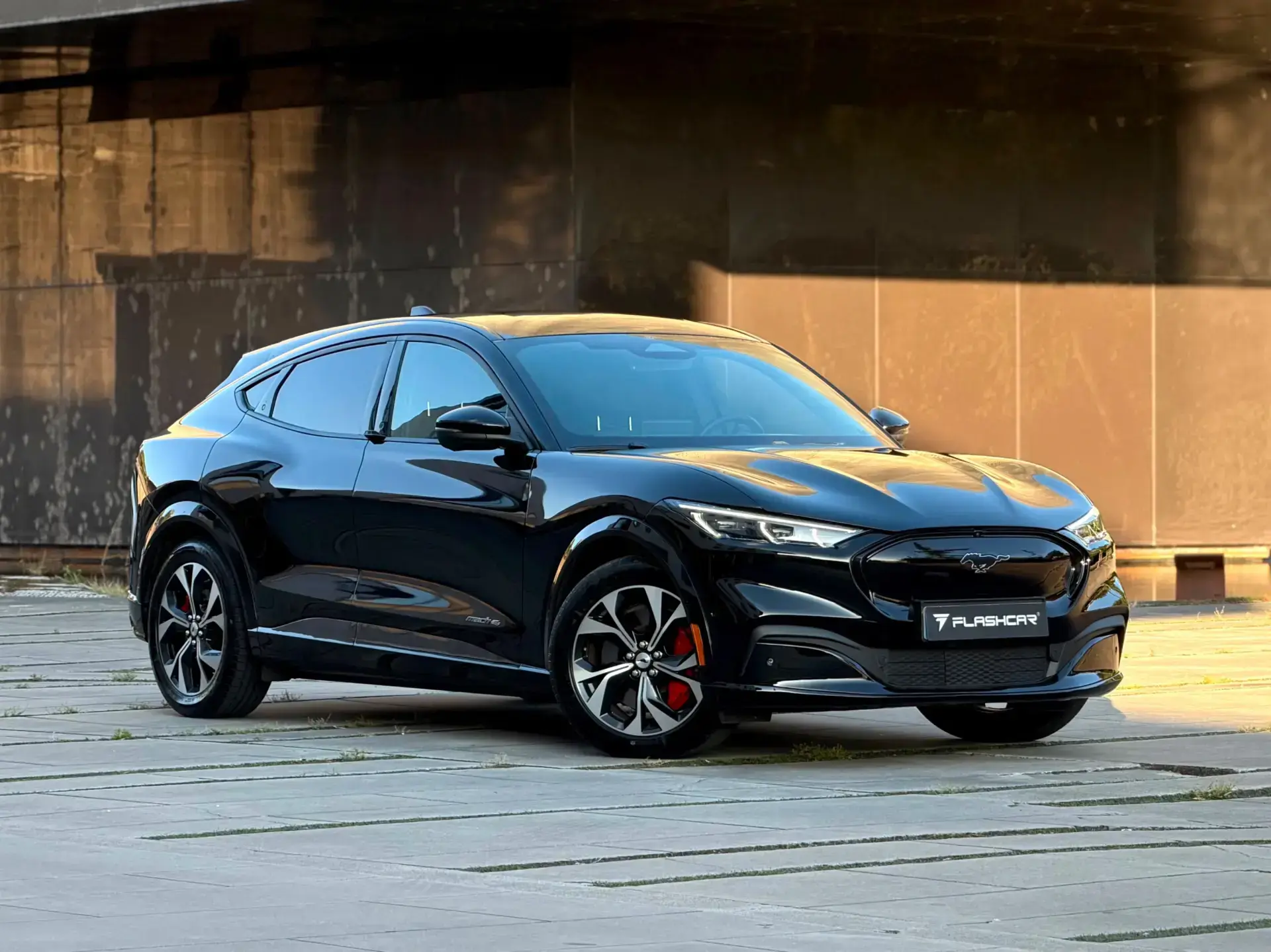 Ford Mustang Mach-E 75.7 kWh AWD RSK 22