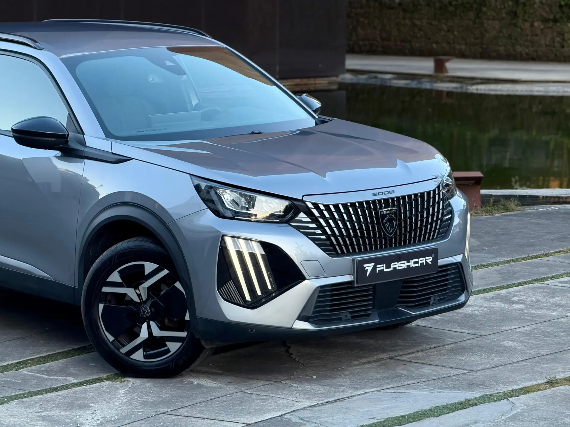 Peugeot 2008 1.2 PureTech Allure Pack 9